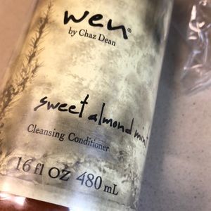 Wen by Chaz Dean Makeup - New! Wen by Chaz Dean Hair Care Wen by Chaz Dean Makeup - New! Wen by Chaz Dean Hair Care